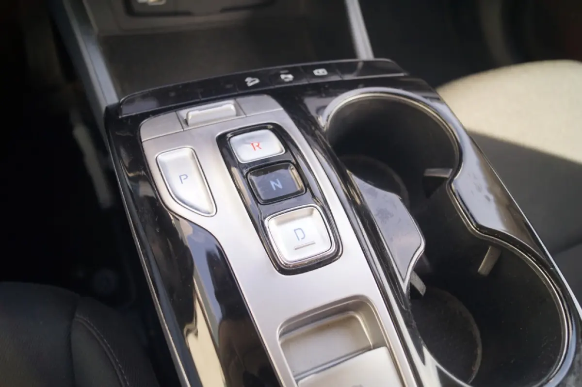 1.6 T-GDI HEV i-Motion -NAVI-ECC-CAM-TREKHAAK-