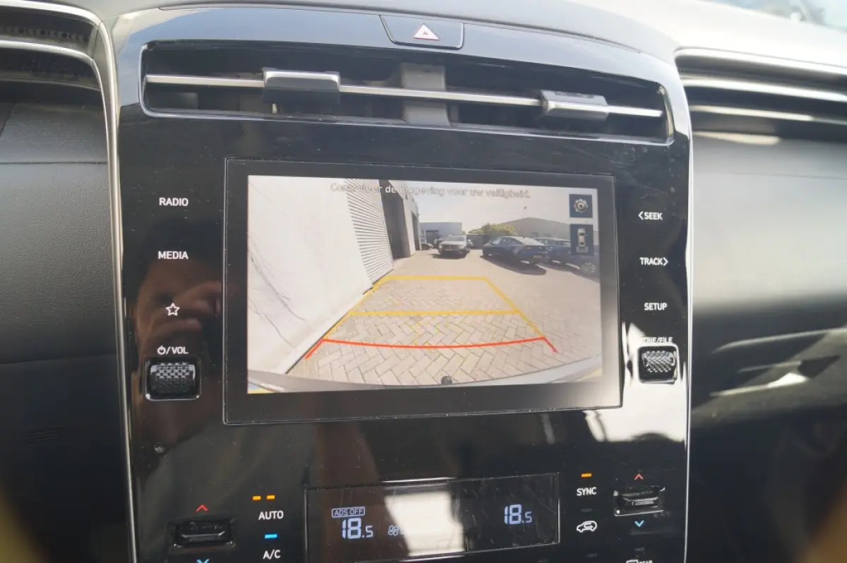1.6 T-GDI HEV i-Motion -NAVI-ECC-CAM-TREKHAAK-