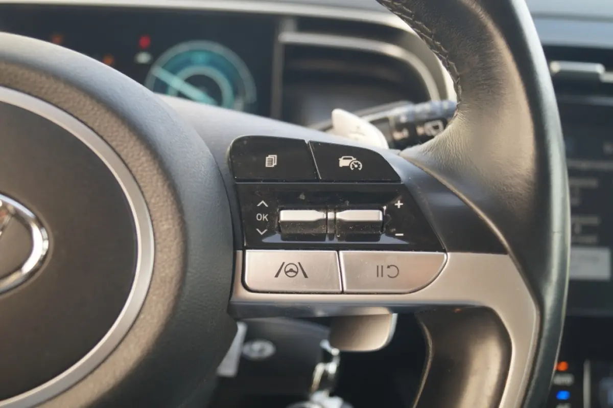 1.6 T-GDI HEV i-Motion -NAVI-ECC-CAM-TREKHAAK-