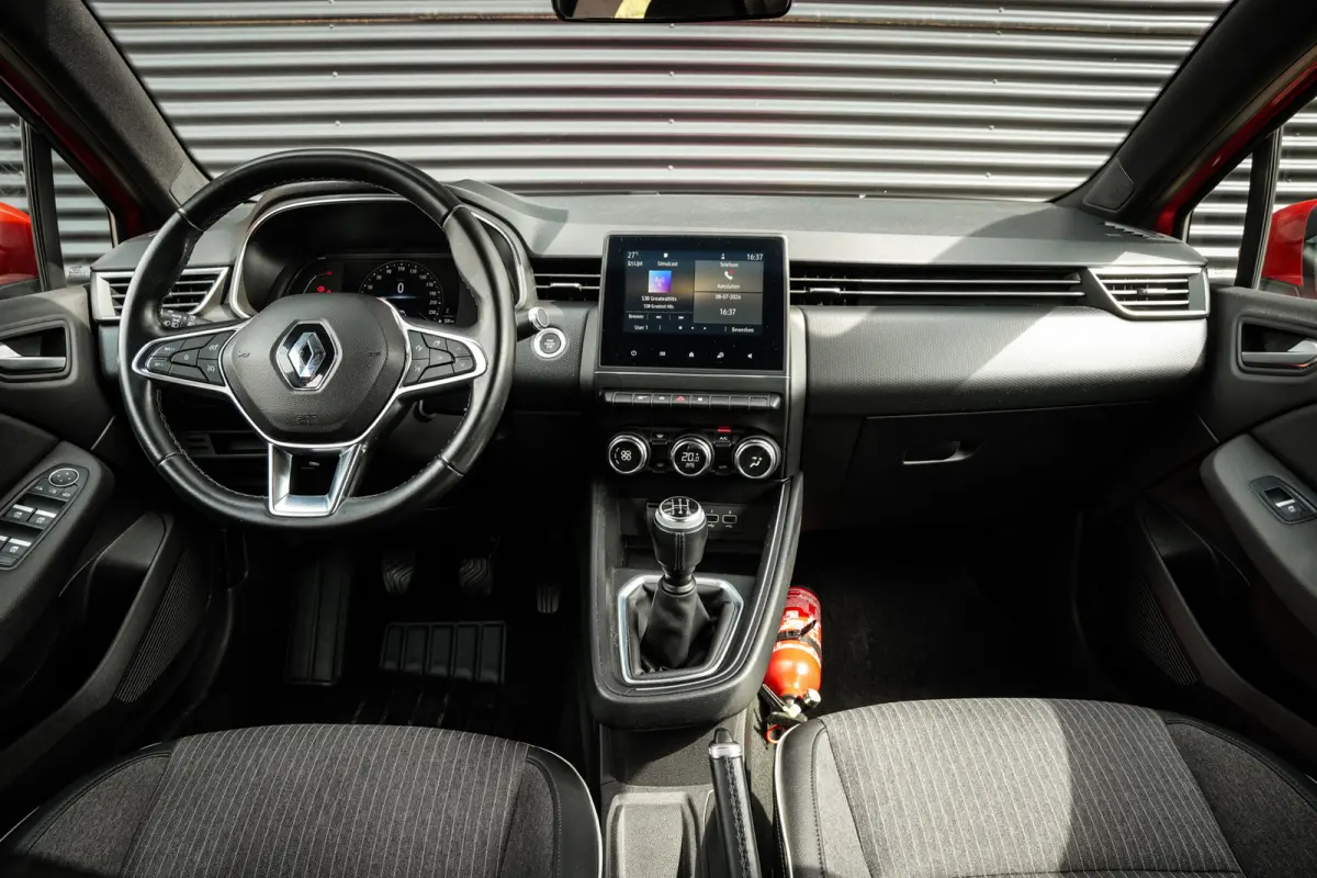 1.0 TCe Intens | CarPlay | Clima | Cruise | PDC | Metalic lak | DAB | LED |