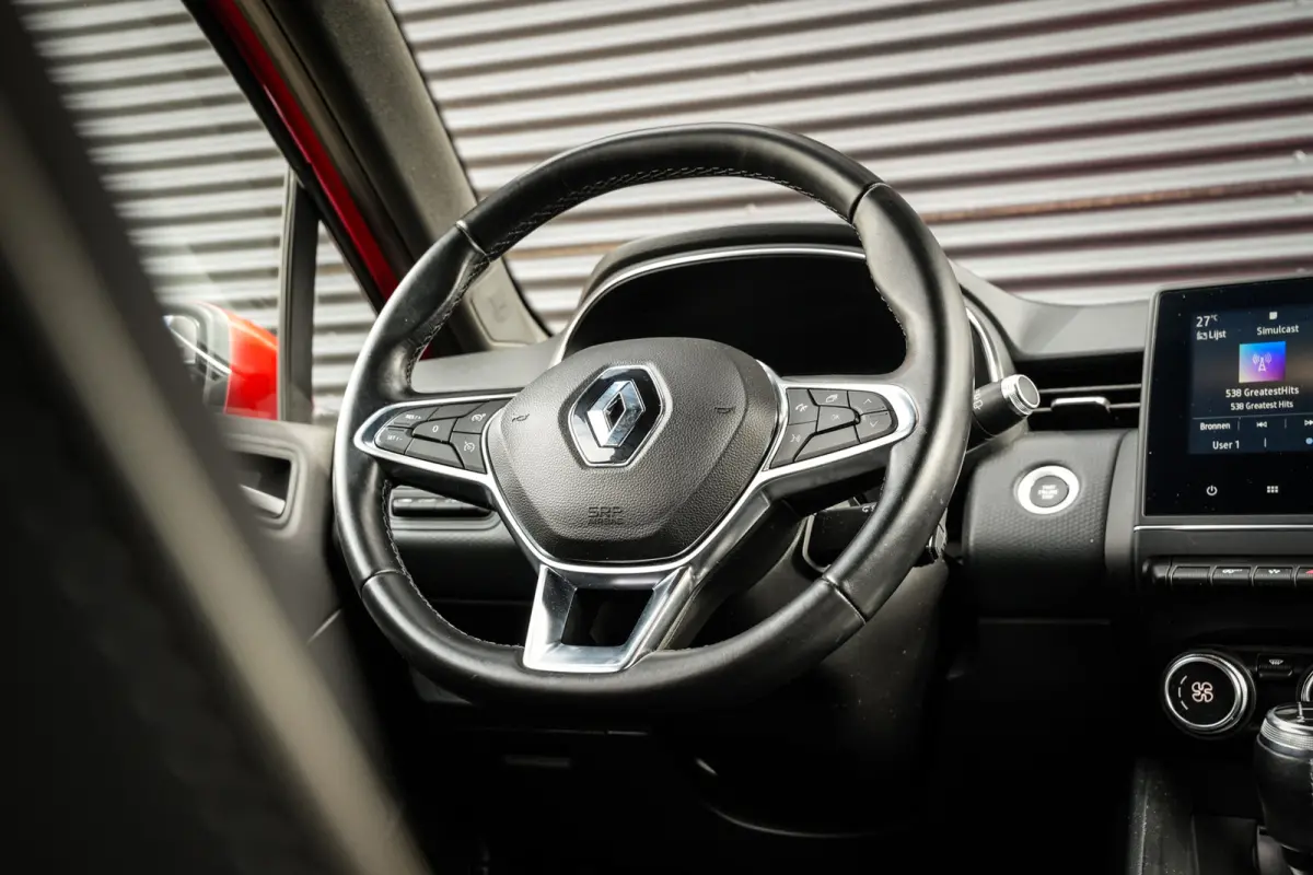 1.0 TCe Intens | CarPlay | Clima | Cruise | PDC | Metalic lak | DAB | LED |