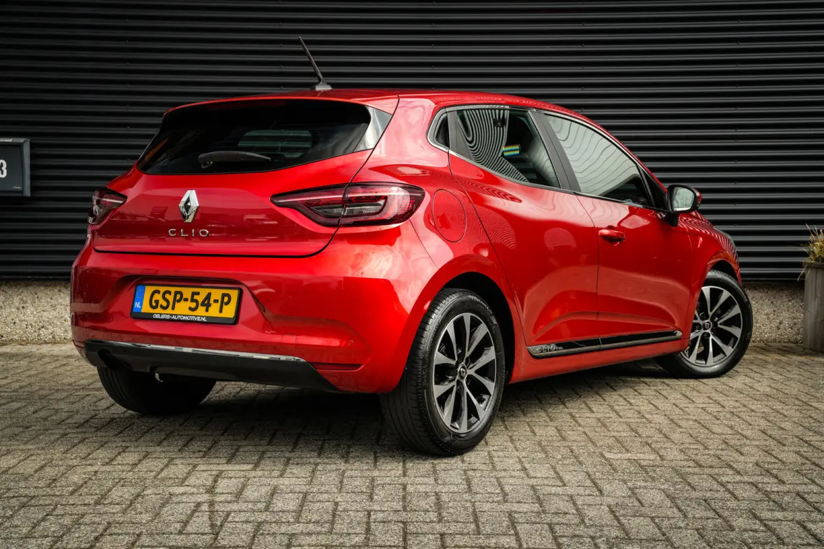 1.0 TCe Intens | CarPlay | Clima | Cruise | PDC | Metalic lak | DAB | LED |