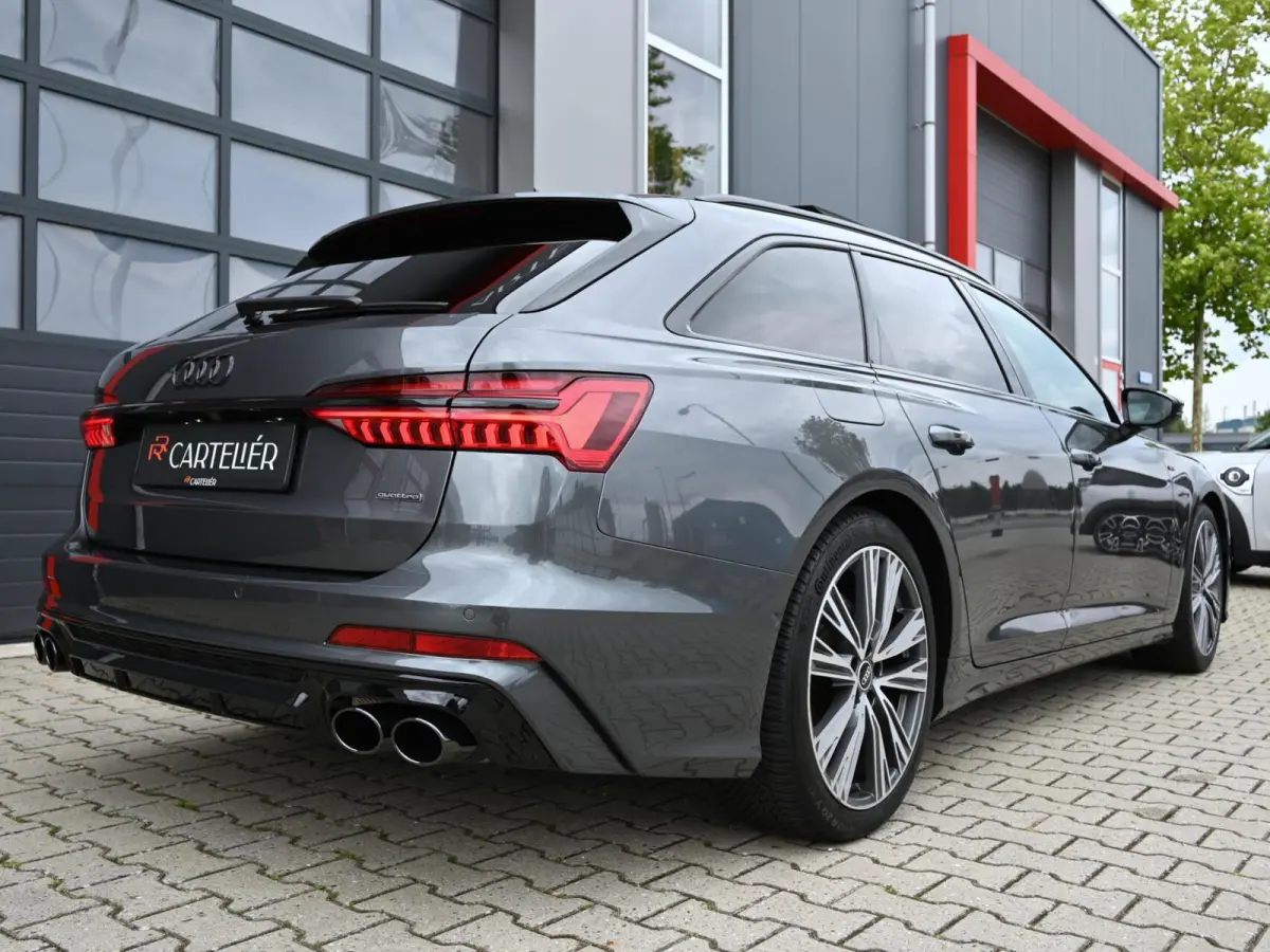 55 TFSI e Quattro S-Line Competition | Pano | Trekhaak| Keyless | Stoel & Stuurwielverwarming | Ambient | Alcantara | Matrix Led (Luxe) | Carplay / Android Auto | Camera | Flippers | ACC | L