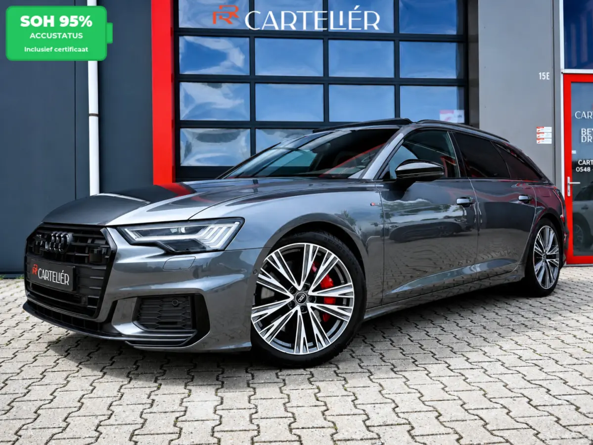 55 TFSI e Quattro S-Line Competition | Pano | Trekhaak| Keyless | Stoel & Stuurwielverwarming | Ambient | Alcantara | Matrix Led (Luxe) | Carplay / Android Auto | Camera | Flippers | ACC | L