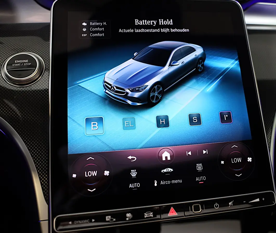 300 e AMG 63 Look / Head Up / 360 Camera / Acc / Lane Assist / BURMESTER / Elek Stoelen / Memory / Pano