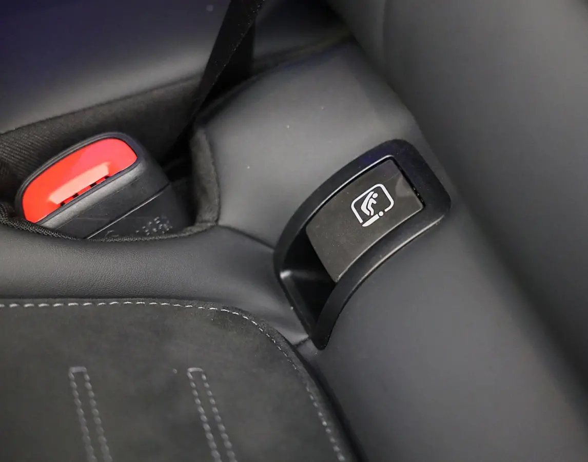 300 e AMG 63 Look / Head Up / 360 Camera / Acc / Lane Assist / BURMESTER / Elek Stoelen / Memory / Pano