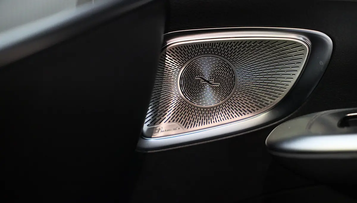 300 e AMG 63 Look / Head Up / 360 Camera / Acc / Lane Assist / BURMESTER / Elek Stoelen / Memory / Pano