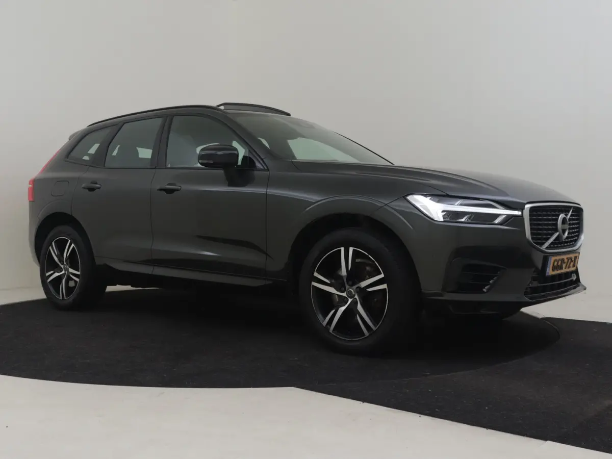 2.0 T8 Twin Engine AWD Inscription 390PK AUTO | Glazen panorama-dak | Navigatie | Cruise control adapt | Apple carplay Android auto | Climate control | LED | 19"LMV