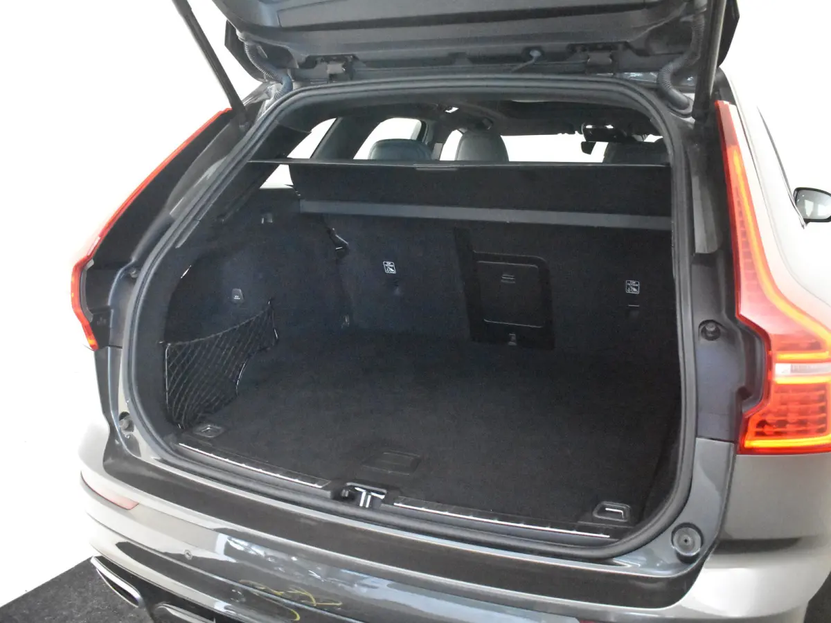 2.0 T8 Twin Engine AWD Inscription 390PK AUTO | Glazen panorama-dak | Navigatie | Cruise control adapt | Apple carplay Android auto | Climate control | LED | 19"LMV