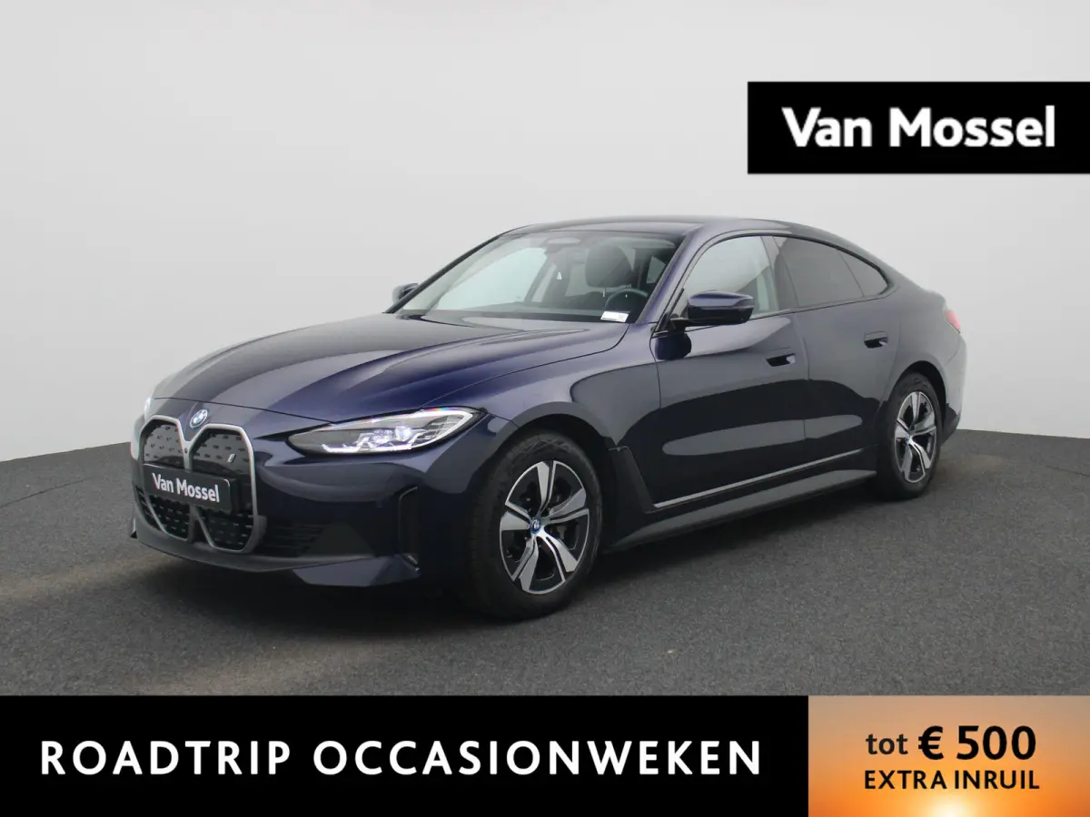 eDrive40 | Automaat | Apple Carplay | Camera | Parkeersensoren | Harman/Kardon |