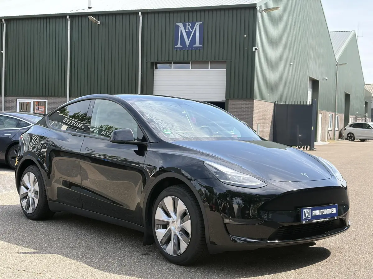 Long Range AWD 75 kWh SOH 95% | TESLA FABRIEKSGARANTIE TOT 2028/ 80.000KM! | FABRIEKSGARANTIE OP ACCU & AANDRIJFLIJN TOT 2032 OF 192.000 KM | BTW VERREKENBAAR