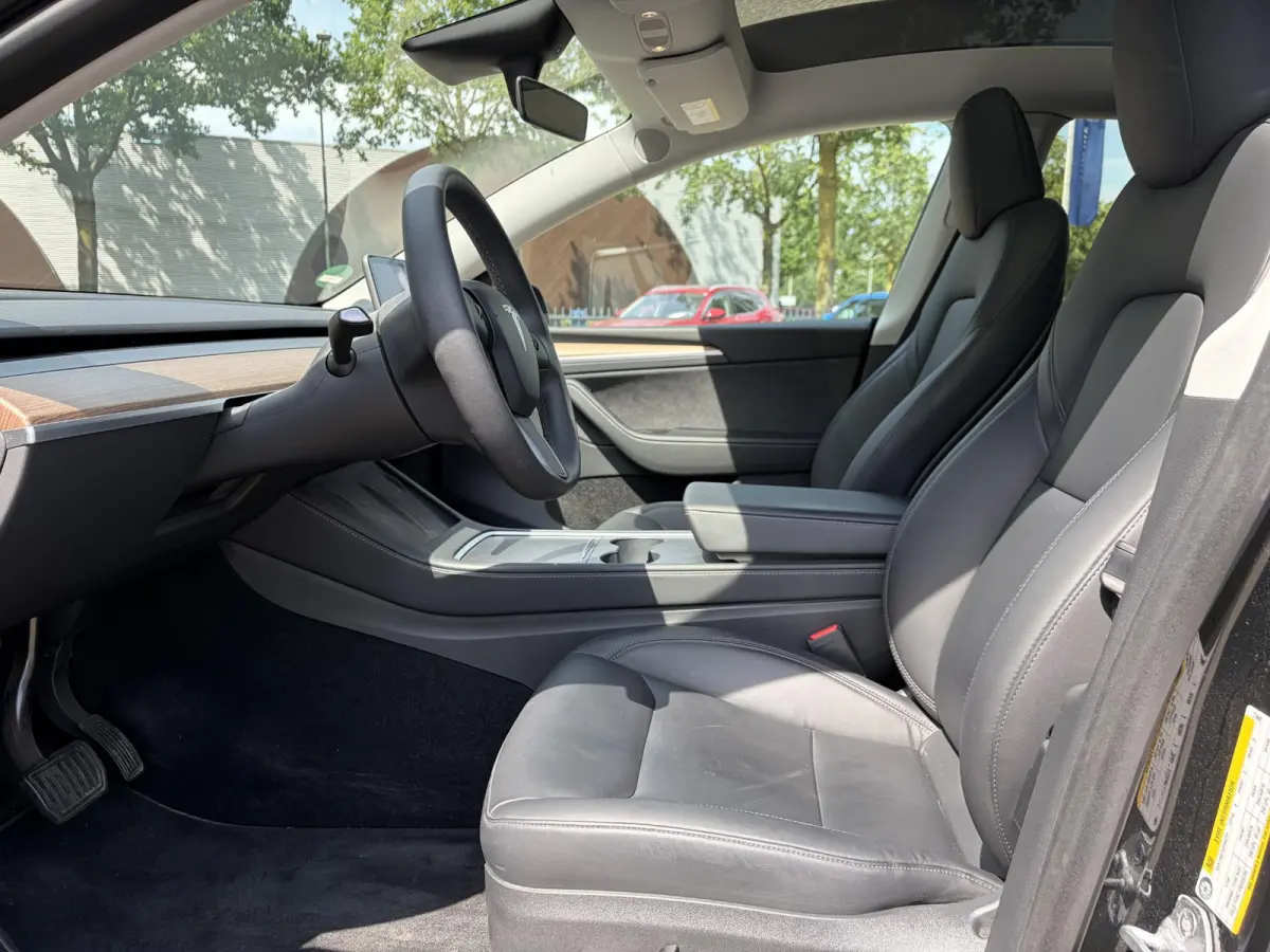 Long Range AWD 75 kWh SOH 95% | TESLA FABRIEKSGARANTIE TOT 2028/ 80.000KM! | FABRIEKSGARANTIE OP ACCU & AANDRIJFLIJN TOT 2032 OF 192.000 KM | BTW VERREKENBAAR