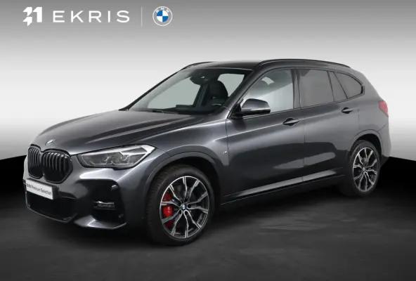 sDrive20i Business Edition Plus M Sportpakket | Stuurwielrand Verwarmd | Head-Up Display | Park Assistant |
