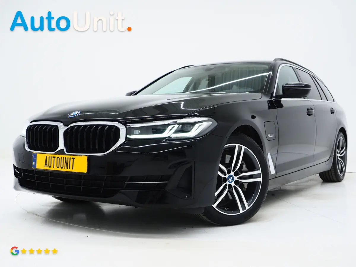 530e | Leder | Trekhaak | Keyless | Camera | Sfeerlicht | Dodehoek | Cruise | Carplay