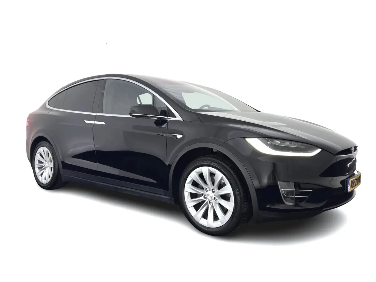 100D [ 6-Pers. ] [3-Fase-11kW] {SoH-81%} Aut. *PANO-WINDOW | AUTO-PILOT | LEATHER-FABRIC | NAVI-FULLMAP | FULL-LED | AIRSUSPENSION | DIGI-COCKPIT | CCS-FASTLOADER | KEYLESS | DAB+ | HEATED-S