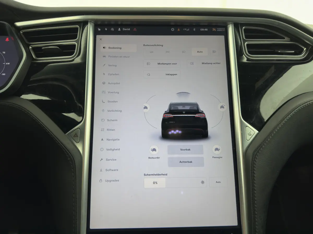 100D [ 6-Pers. ] [3-Fase-11kW] {SoH-81%} Aut. *PANO-WINDOW | AUTO-PILOT | LEATHER-FABRIC | NAVI-FULLMAP | FULL-LED | AIRSUSPENSION | DIGI-COCKPIT | CCS-FASTLOADER | KEYLESS | DAB+ | HEATED-S