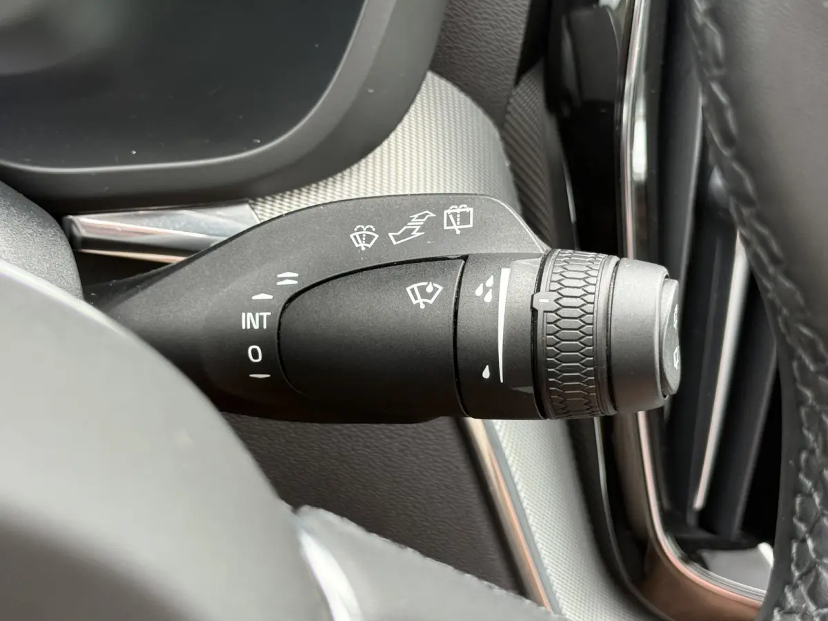 2.0 T6 Plug-in hybrid AWD Plus Dark | Trekhaak | Pano | Memory | H/K Audio | 360* Camera