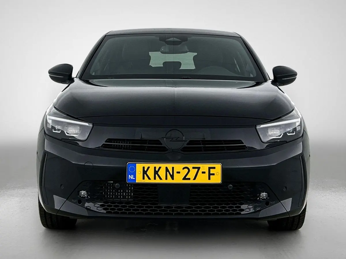 1.2 145pk Hybrid Ultimate Automaat | Navigatie | Climate Control | Cruise Control | Camera | LED | 17"LMV | Dodehoekdetectie | Stoelverwarming |