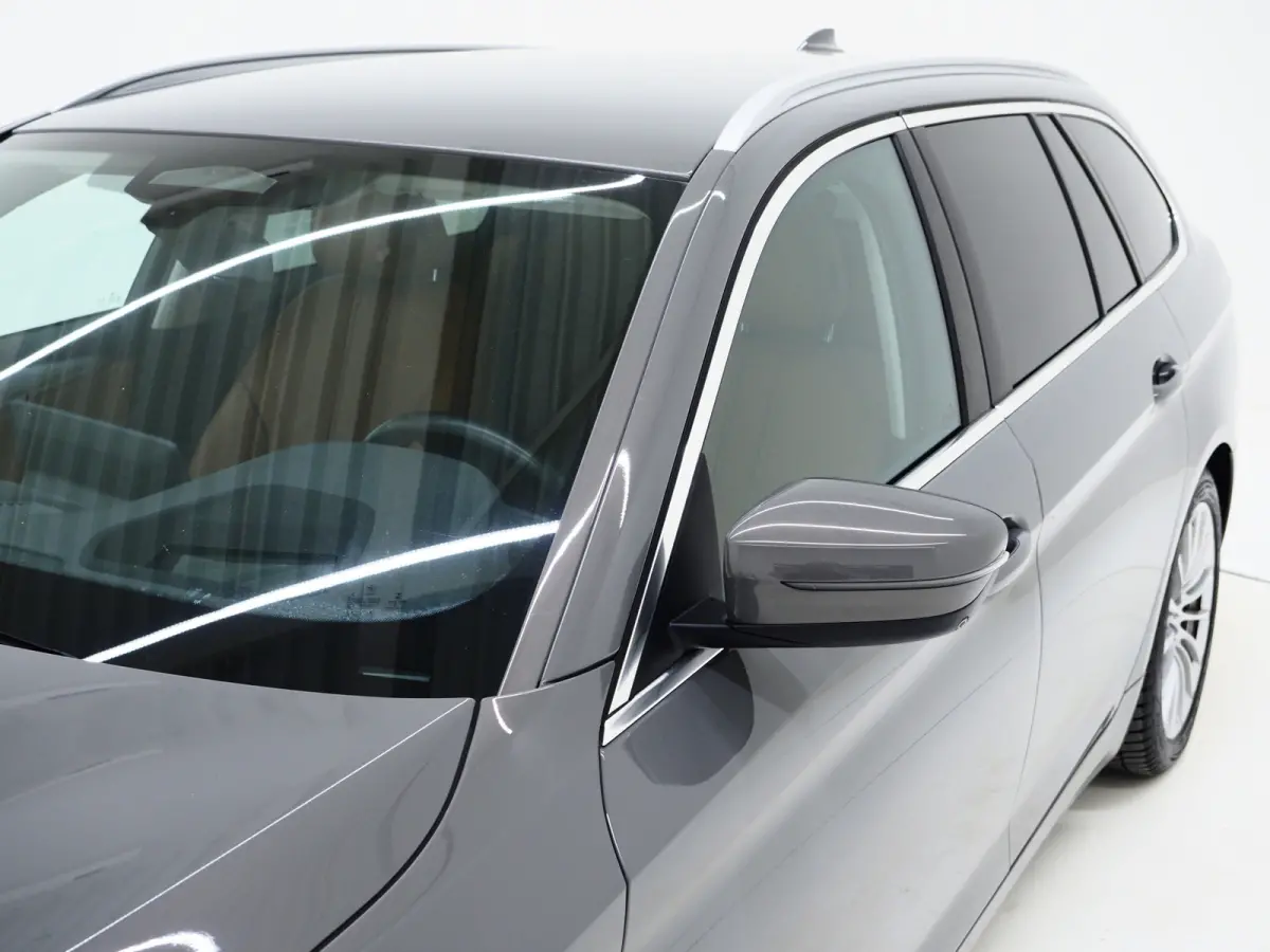 520e | Leder | HUD | Adaptive Cruise | 360 | Dodehoek | Sfeerlicht | Stoelverwarming