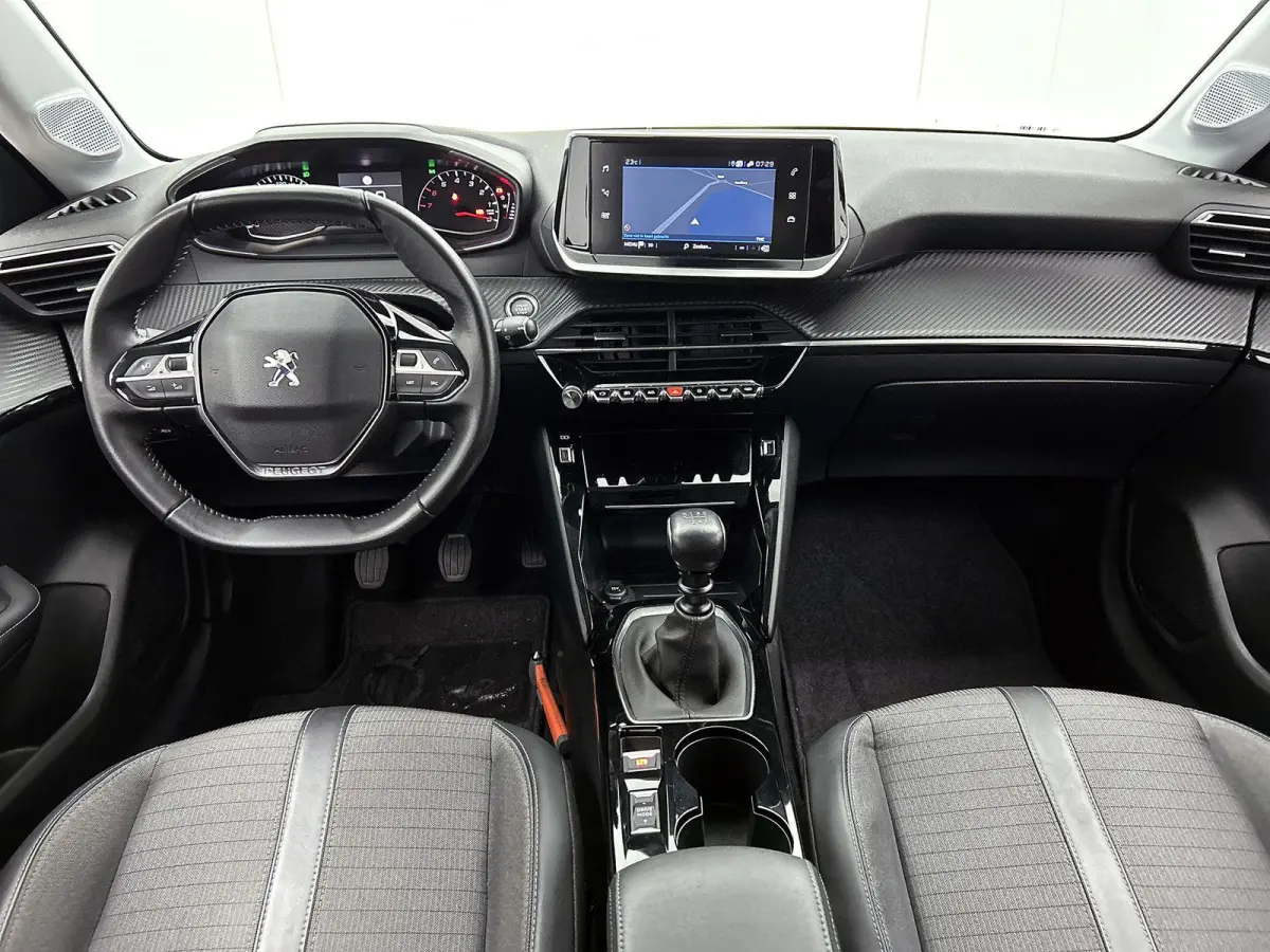 1.2 100pk Allure | 1ste Eigenaar | 1ste Eigenaar | Navigatie | Climate Control | Cruise Control | Parkeersensoren | 16"LMV | LED | Apple Carplay/Android Auto |