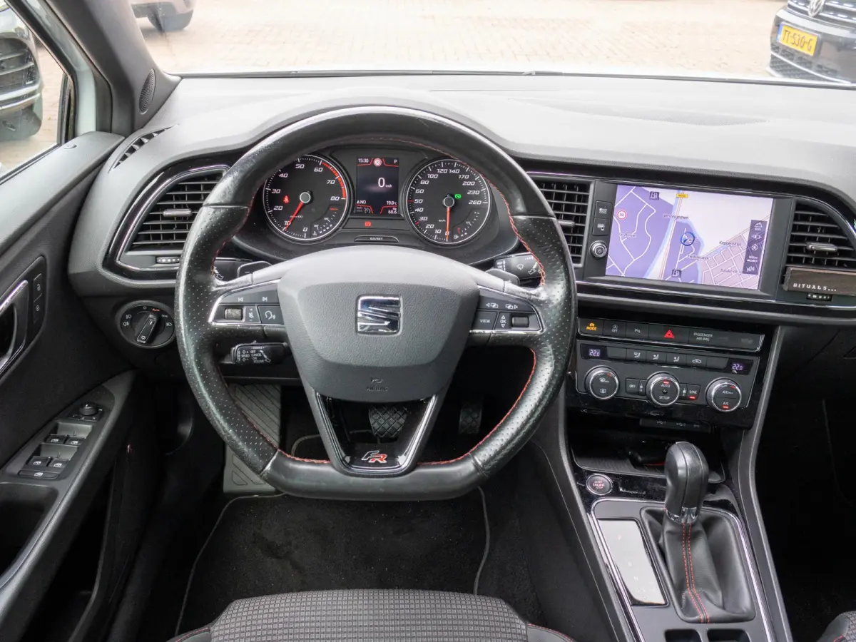 1.5 TSI FR Business Intense ACC 19" Beats Camera