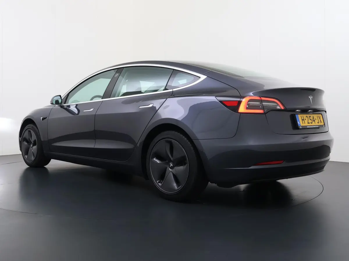 Standard RWD Plus 60 kWh SOH 90%| FABRIEKSGARANTIE OP ACCU & AANDRIJFLIJN TOT 2028 OF 160.000 KM