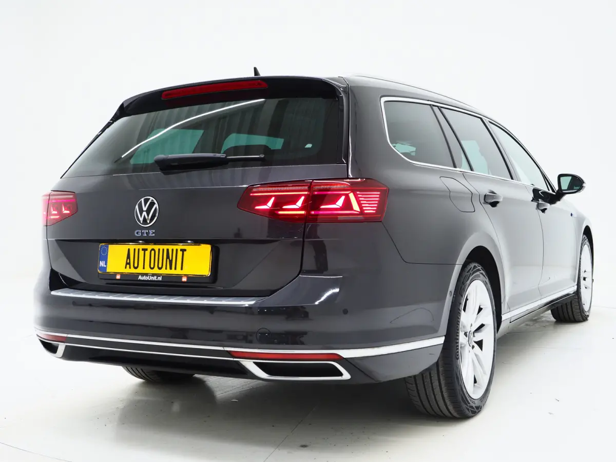 1.4 TSI PHEV GTE | Panoramadak | Leder/Alcantara | Trekhaak | Massage | 360 | Sfeerlicht | Keyless