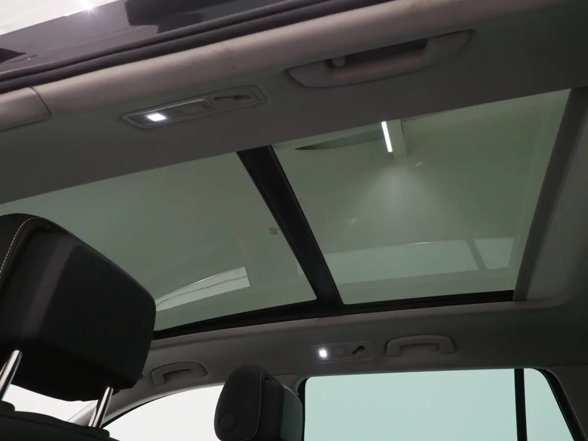 1.4 TSI PHEV GTE | Panoramadak | Leder/Alcantara | Trekhaak | Massage | 360 | Sfeerlicht | Keyless