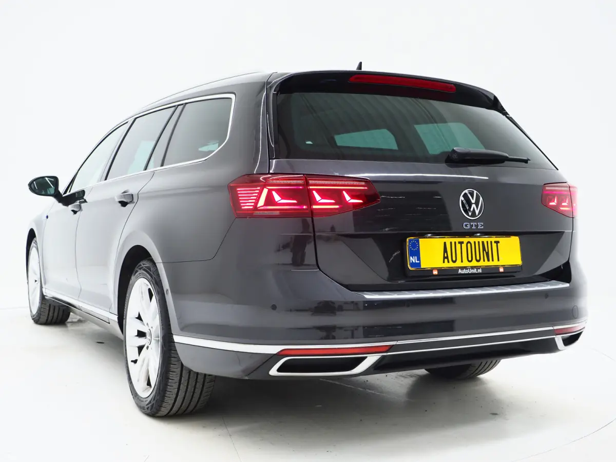 1.4 TSI PHEV GTE | Panoramadak | Leder/Alcantara | Trekhaak | Massage | 360 | Sfeerlicht | Keyless