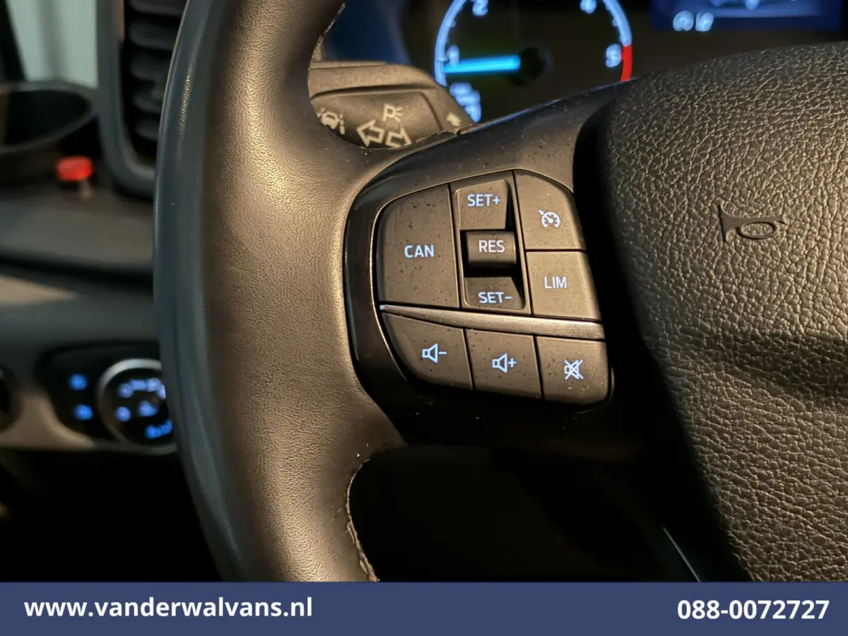 2.0 TDCI 130pk Bakwagen Laadklep Euro6 Airco | Cruisecontrol | Verwarmde voorruit Bijrijdersbank