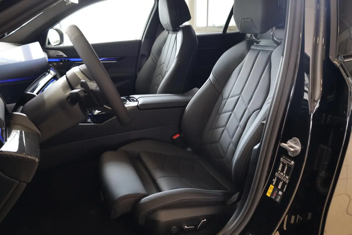 530e | M Sport Pro | Bowers & Wilkins Sound System | Panoramadak | Trekhaak