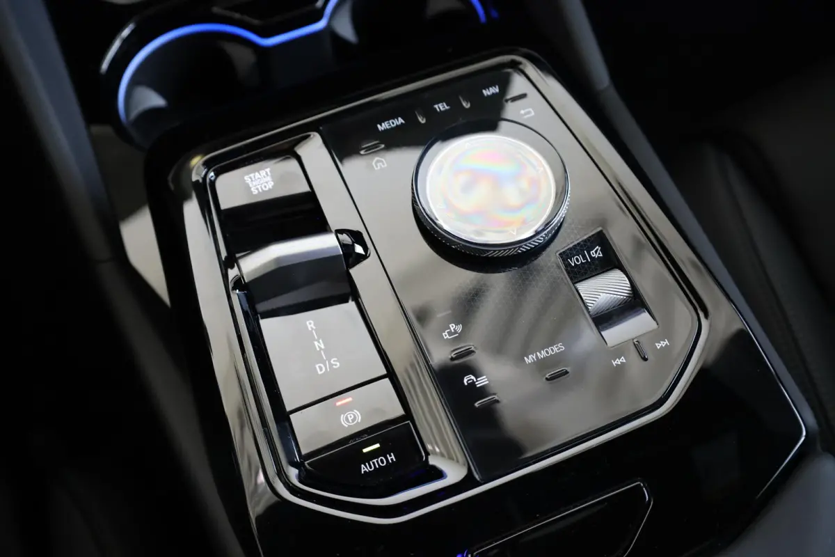 530e | M Sport Pro | Bowers & Wilkins Sound System | Panoramadak | Trekhaak