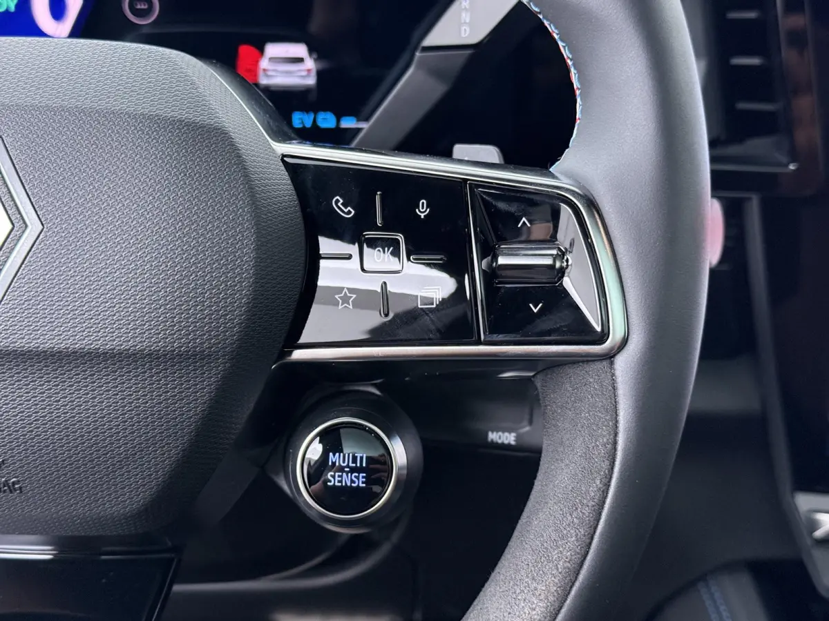 esprit Alpine full hybrid E-Tech 200 | 4CONTROL advanced | Harman Kardon | Panoramadak |