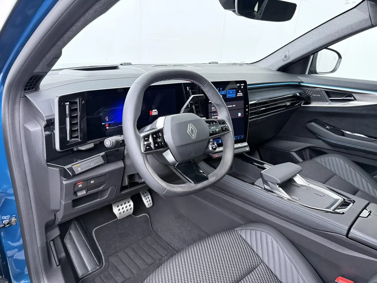 esprit Alpine full hybrid E-Tech 200 | 4CONTROL advanced | Harman Kardon | Panoramadak |