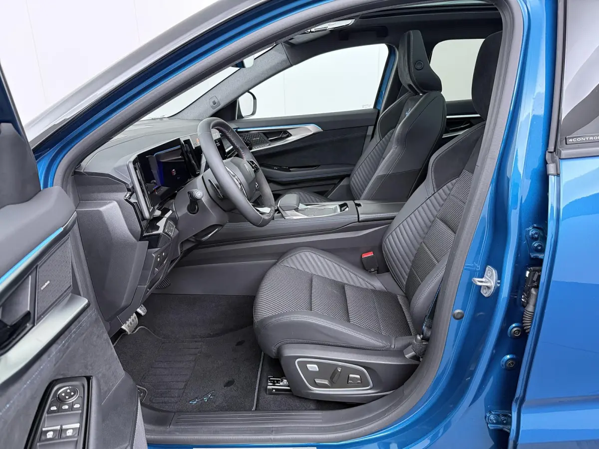 esprit Alpine full hybrid E-Tech 200 | 4CONTROL advanced | Harman Kardon | Panoramadak |