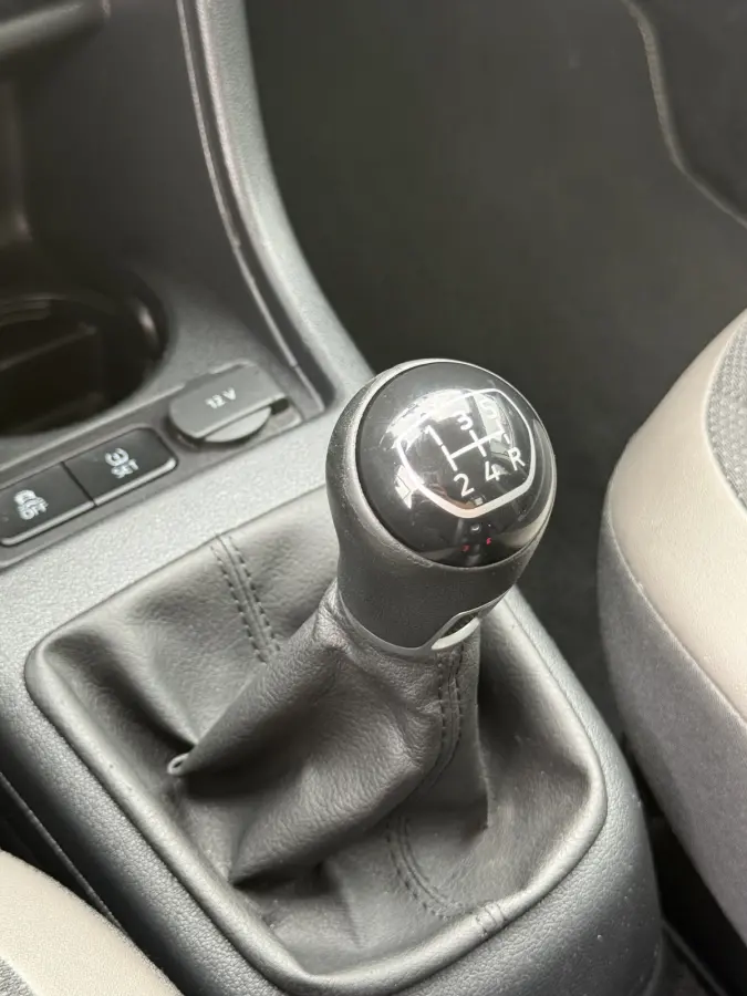 Up! 1.0 BMT high up!. | DAB | CRUISE | BLUETOOTH | STOELVERW. | LICHTMETAAL |