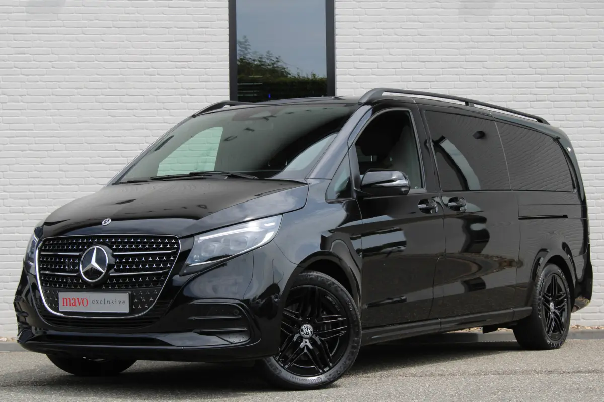 300d / XXL / AMG / 4-Matic / VIP 8-Persoons / Luchtvering / TV / Burmester / 360 Camera / Vol Opties / NIEUWSTAAT