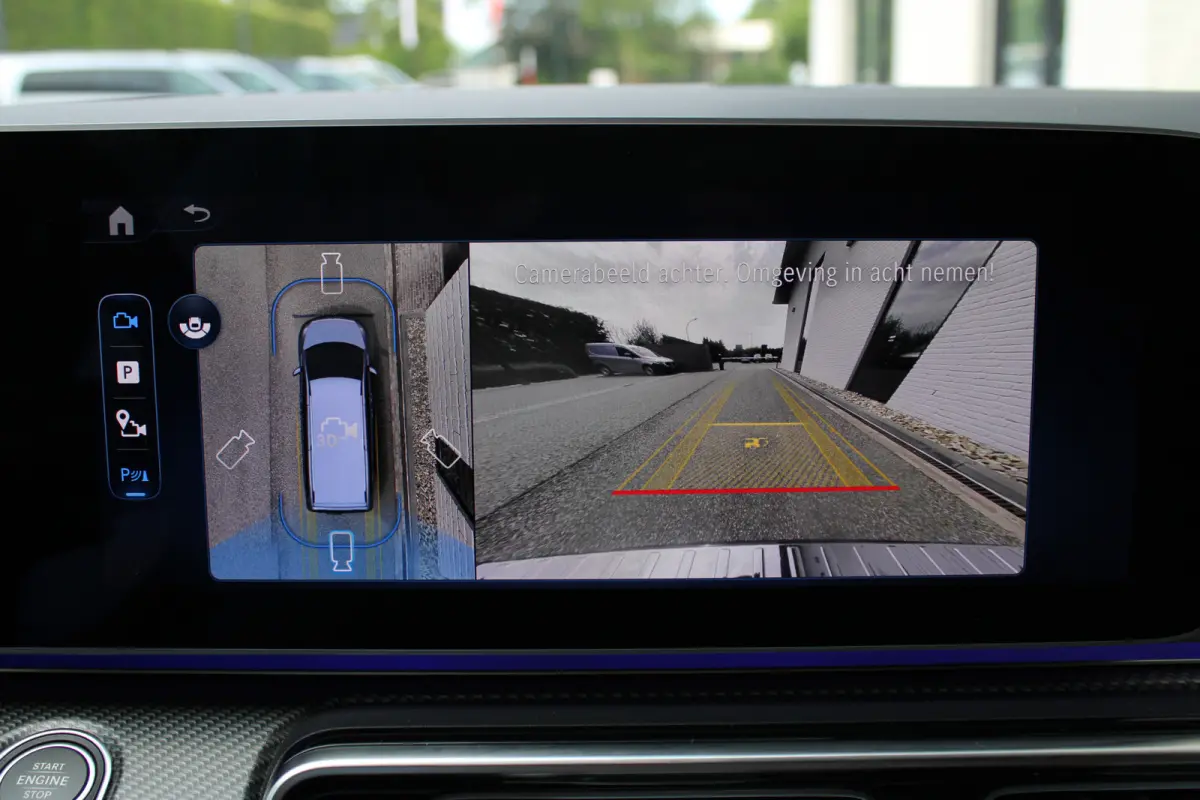 300d / XXL / AMG / 4-Matic / VIP 8-Persoons / Luchtvering / TV / Burmester / 360 Camera / Vol Opties / NIEUWSTAAT