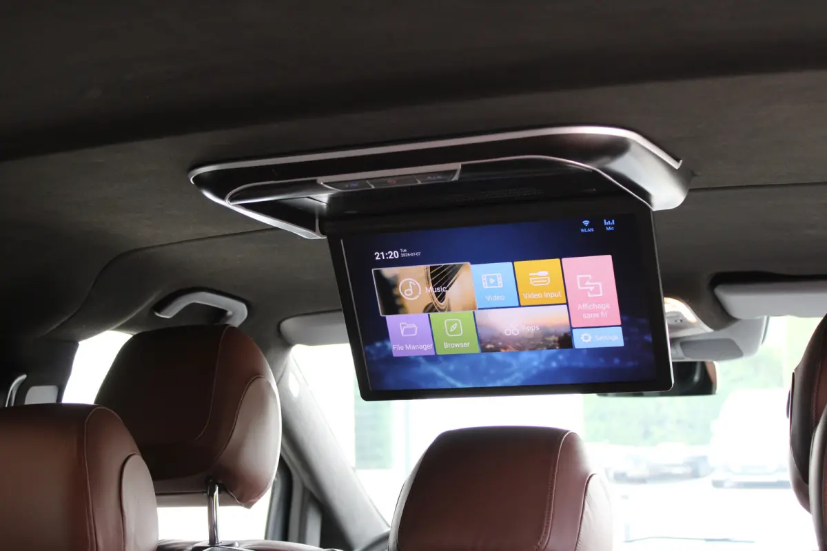 300d / XXL / AMG / 4-Matic / VIP 8-Persoons / Luchtvering / TV / Burmester / 360 Camera / Vol Opties / NIEUWSTAAT