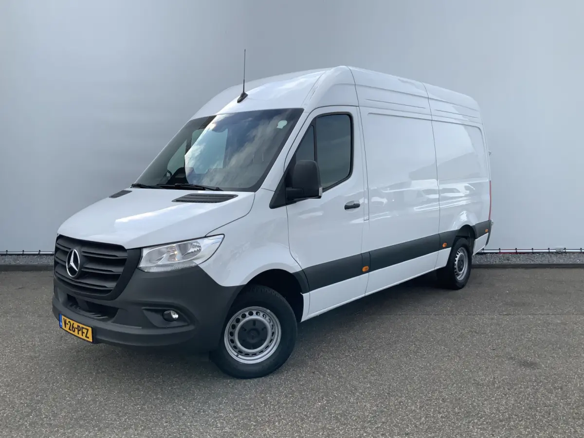 317 1.9 CDI L2H2 Automaat 3 Zits Airco Camera Cruise Opstap Navi Euro 6