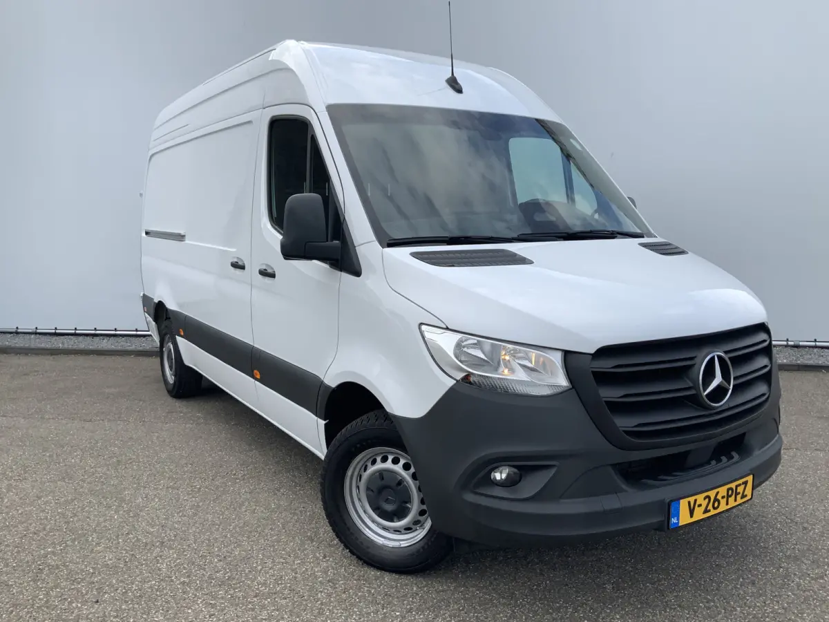 317 1.9 CDI L2H2 Automaat 3 Zits Airco Camera Cruise Opstap Navi Euro 6