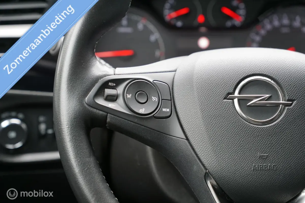 1.2 Edition | 2022 | 45.720 km NAP | CarPlay