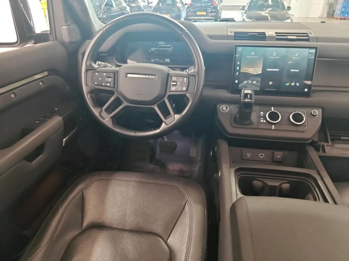 2.0 P400e XS Edition SOH 90% I PANO DAK I ELEC. TREKHAAK I 22" LMV I DEALER O.H