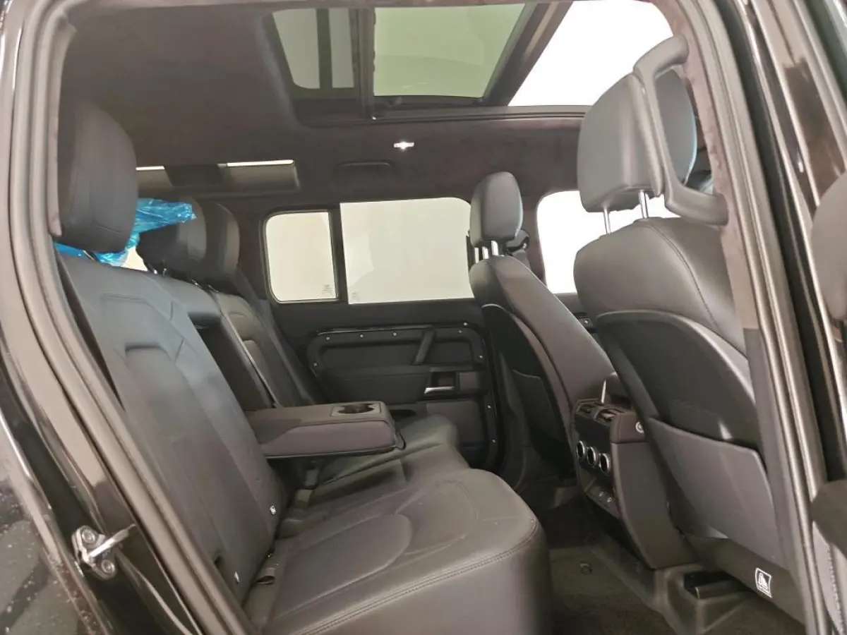 2.0 P400e XS Edition SOH 90% I PANO DAK I ELEC. TREKHAAK I 22" LMV I DEALER O.H