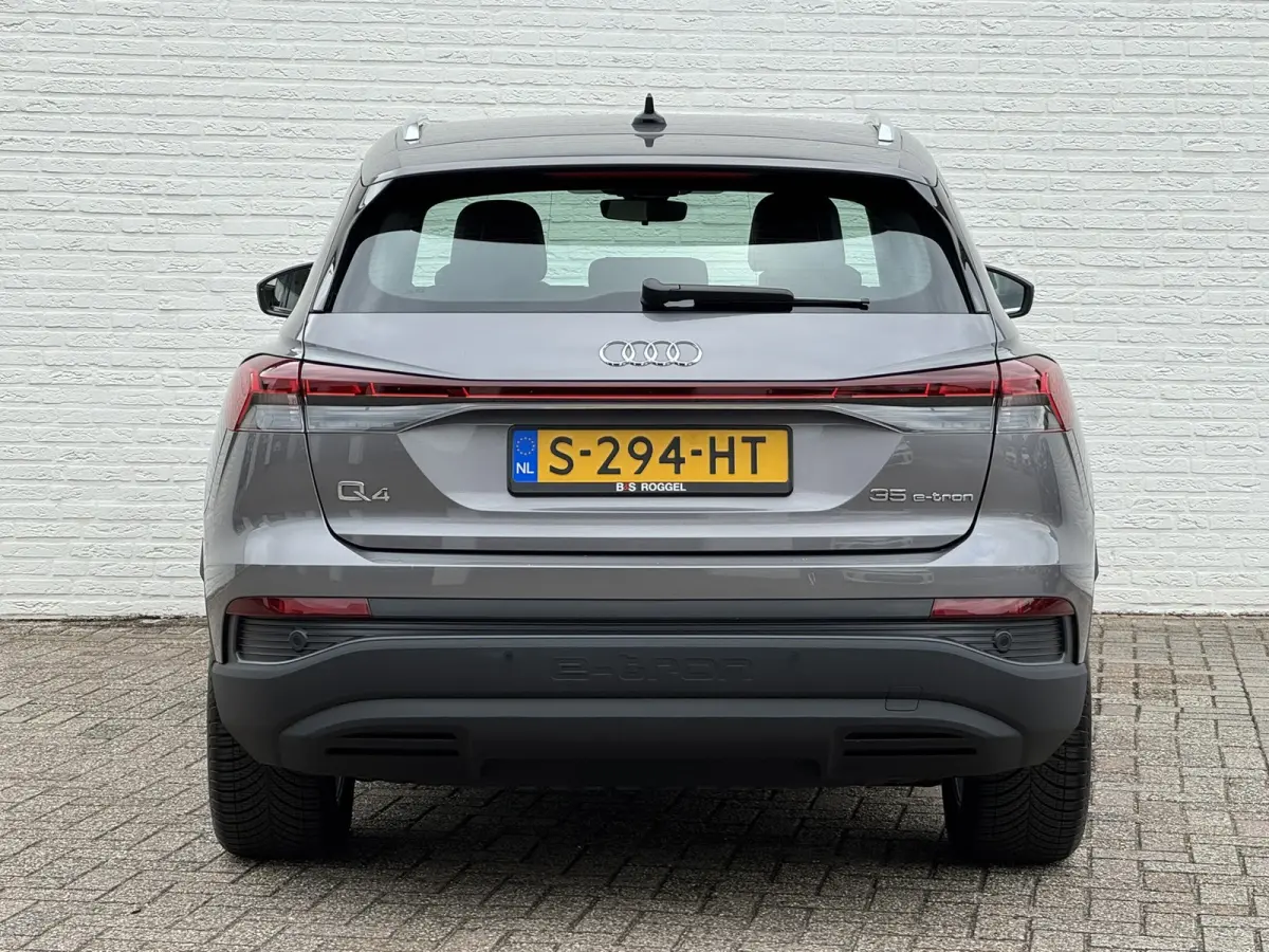 35 Launch edition 55 kWh SOH 91% Navi Carplay Leder Stoelverw All-Season banden PDC V+A Clima