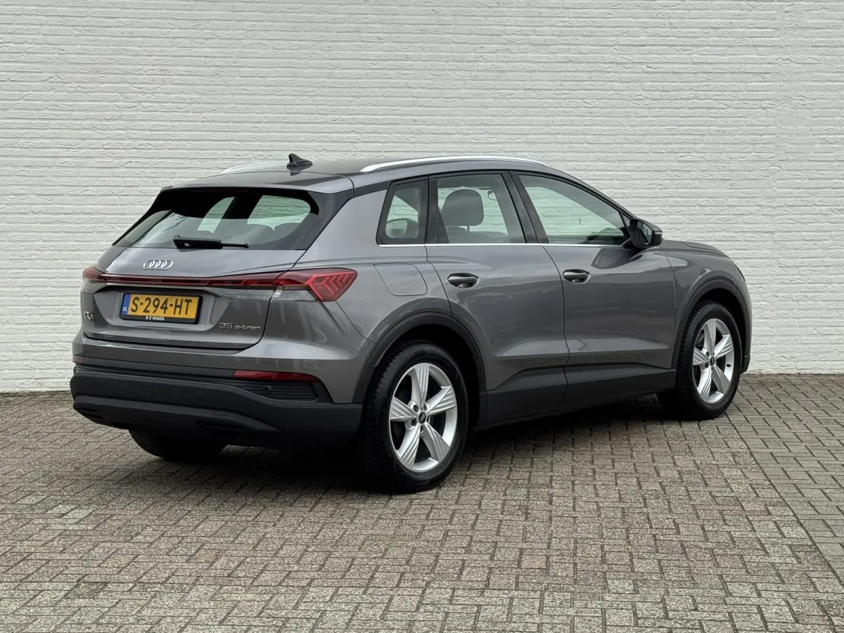 35 Launch edition 55 kWh SOH 91% Navi Carplay Leder Stoelverw All-Season banden PDC V+A Clima