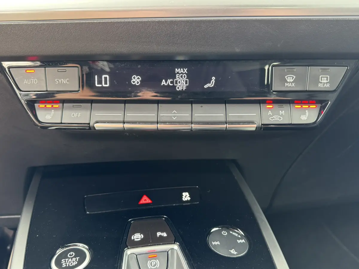 35 Launch edition 55 kWh SOH 91% Navi Carplay Leder Stoelverw All-Season banden PDC V+A Clima