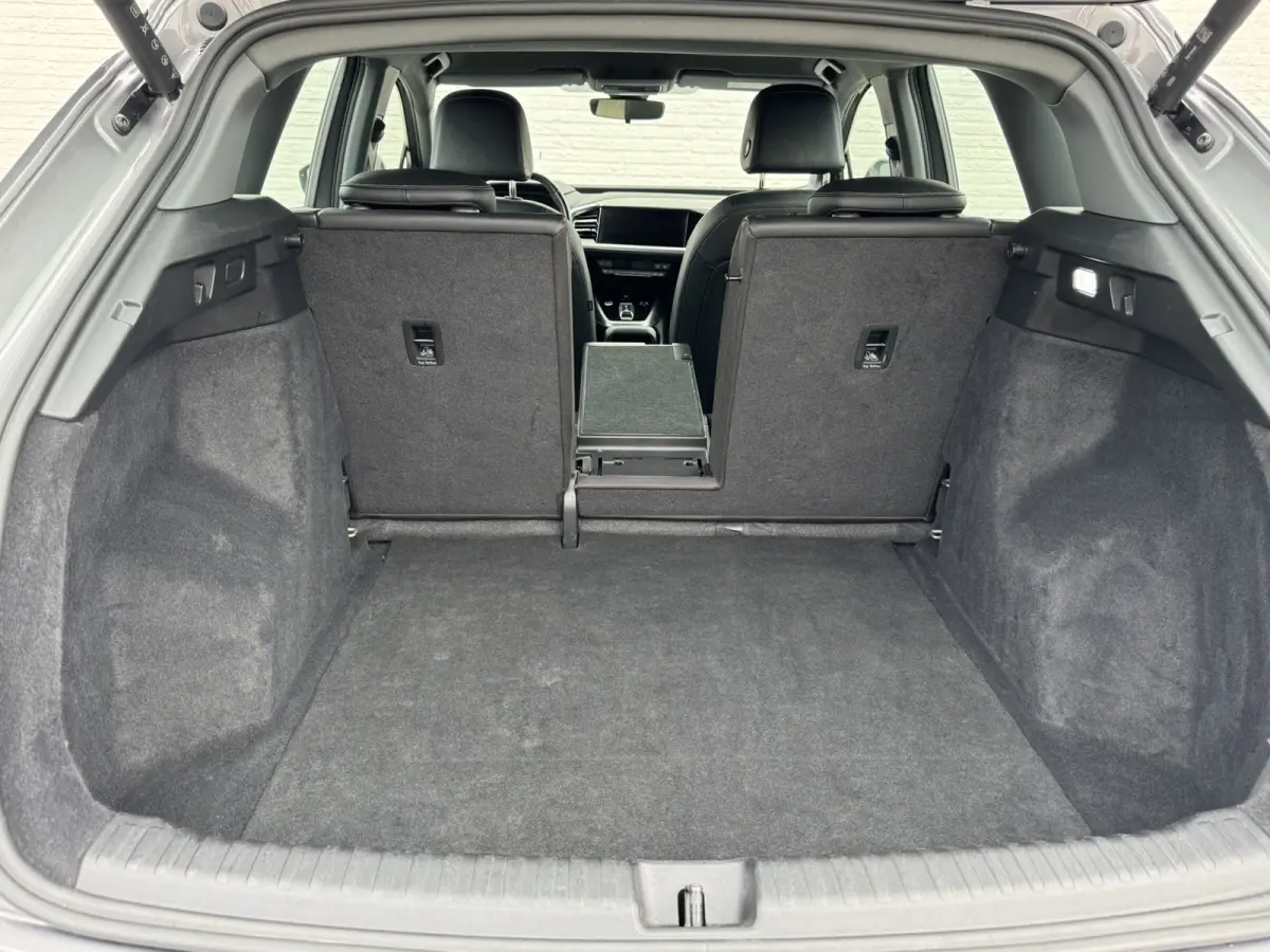 35 Launch edition 55 kWh SOH 91% Navi Carplay Leder Stoelverw All-Season banden PDC V+A Clima