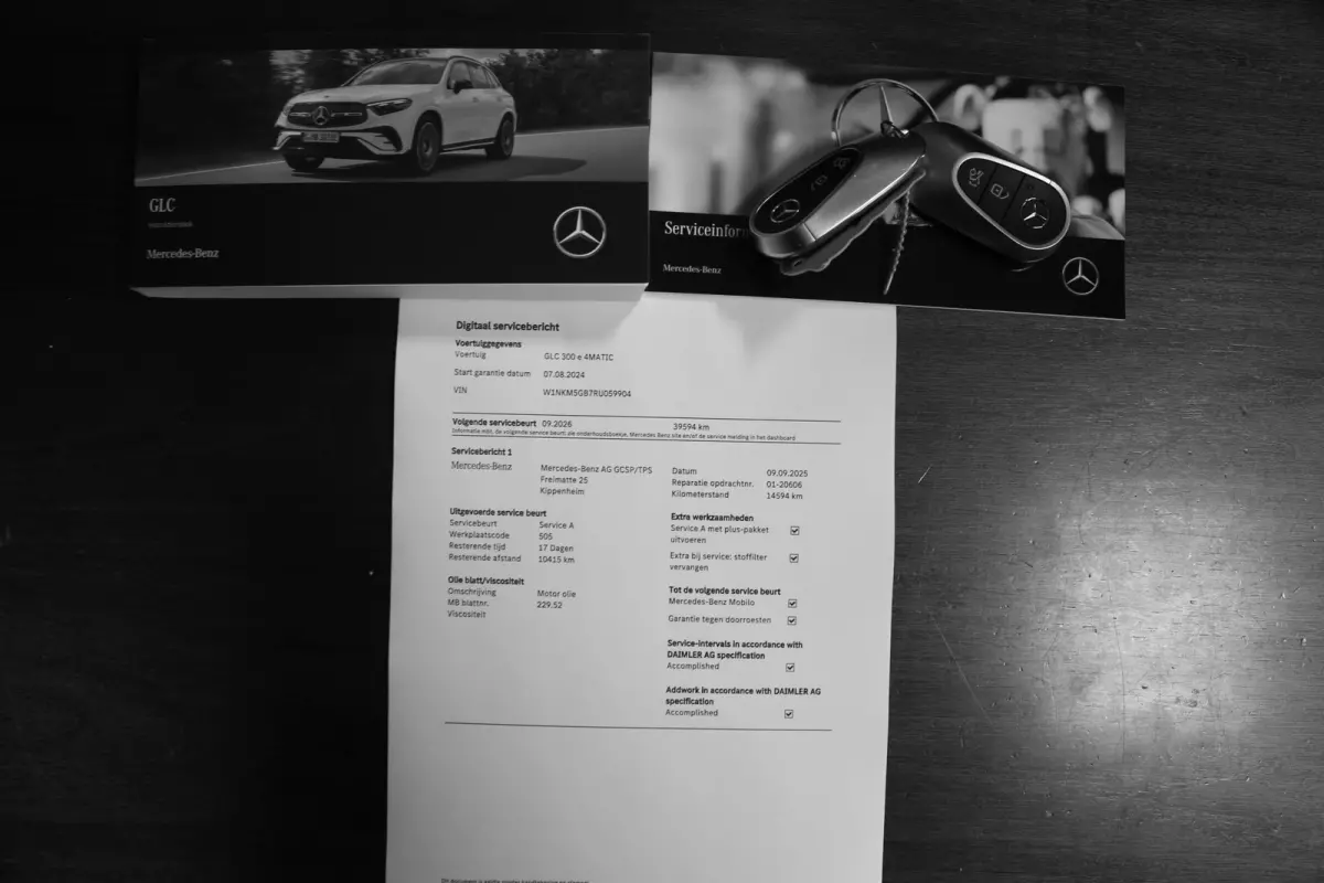 4MATIC Plug in hybride PHEV*Perfect MB Onderh.*1ste Eig.*Luchtvering/Elek. Trekhaak/ACC/Stoelverw./Stuurverw./Dodehoek/LED/Camera/Apple Carplay-Android/Parkeersens.V+A/18 inch LM*