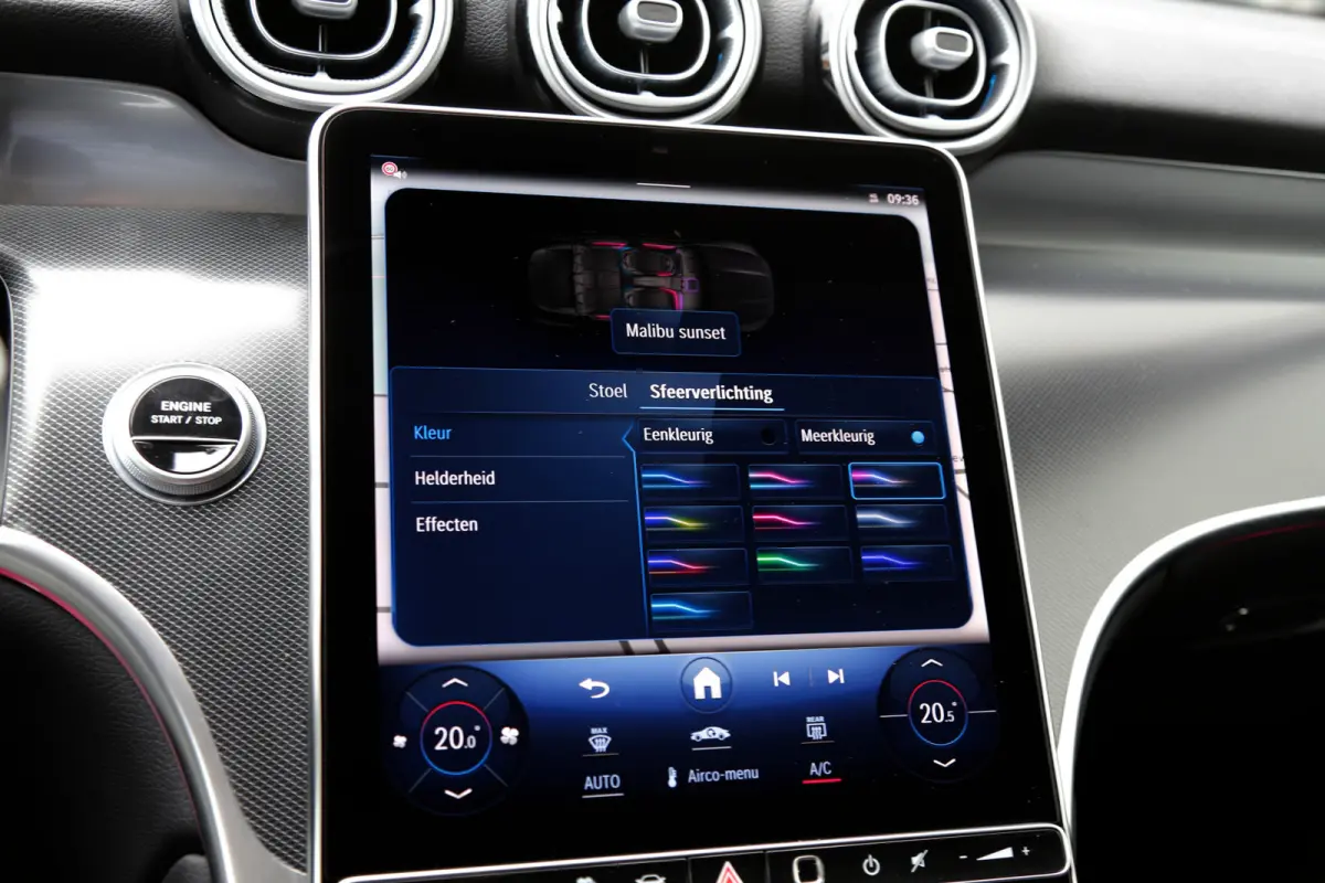 4MATIC Plug in hybride PHEV*Perfect MB Onderh.*1ste Eig.*Luchtvering/Elek. Trekhaak/ACC/Stoelverw./Stuurverw./Dodehoek/LED/Camera/Apple Carplay-Android/Parkeersens.V+A/18 inch LM*